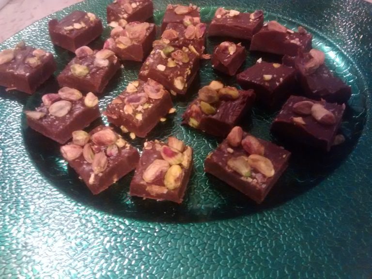 Christmas Baking Frenzy- Nutella Fudge