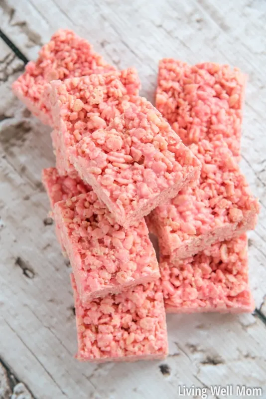 Strawberry-Rice-Krispies-Treats