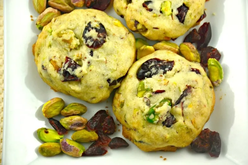 Cranberry-Pistachio-Shortbread-Cookies