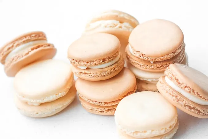 classic-french-macaron