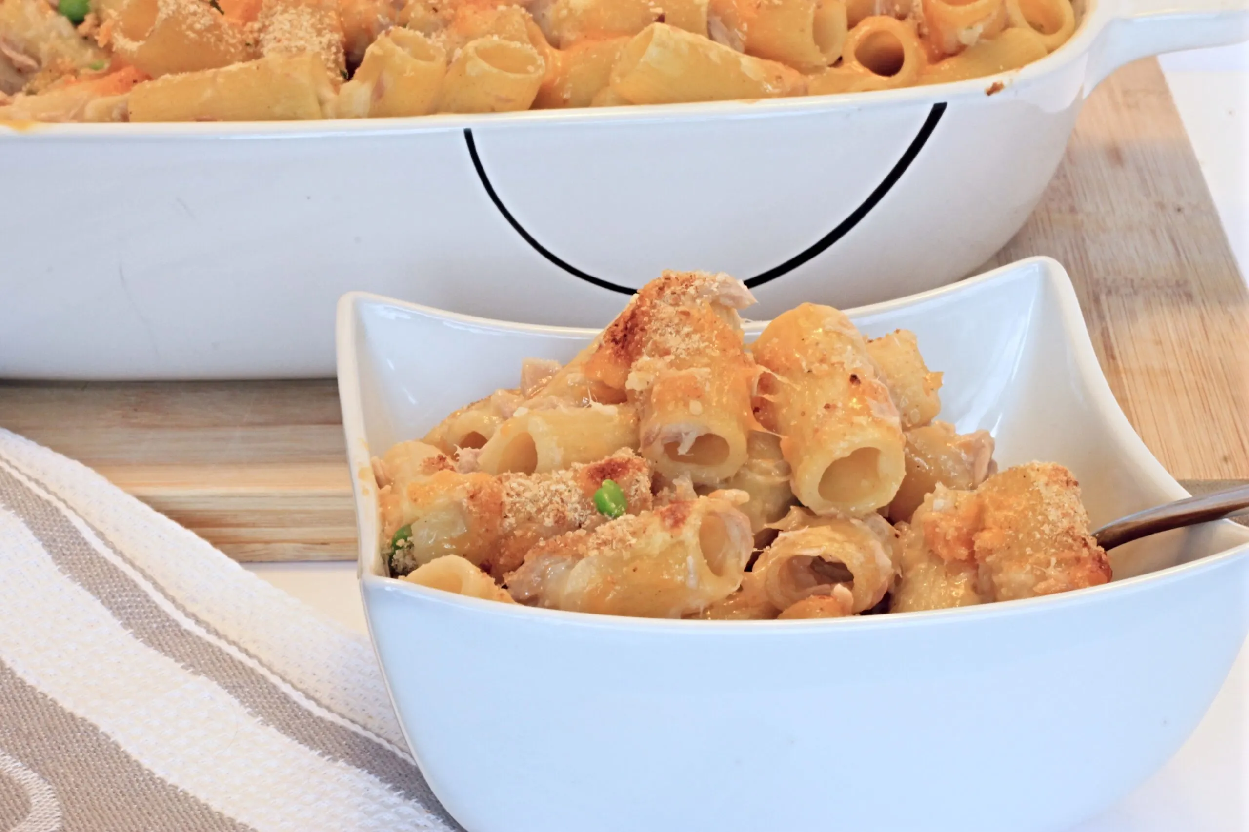 Cheesy Tuna Noodle Casserole