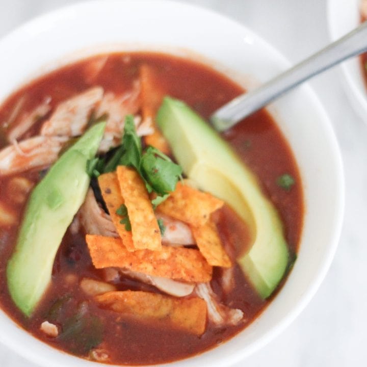 Simple Slow Cooker Chicken Tortilla Soup Recipe